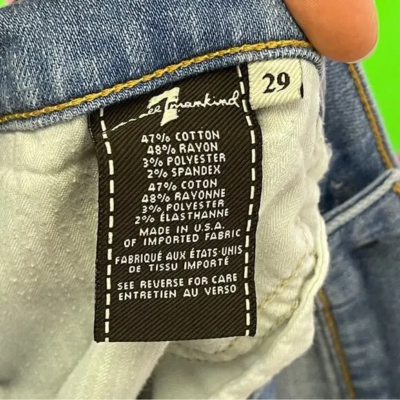 7 For All Mankind, Denim Shorts. Size 29. In good used condition! - Picture 5 of 6